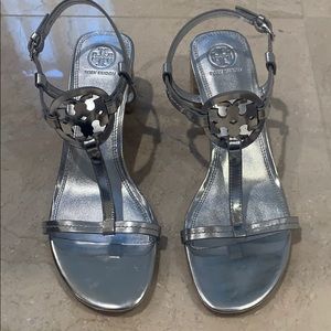 Tory Burch silver metallic logo heel w/ rope heel